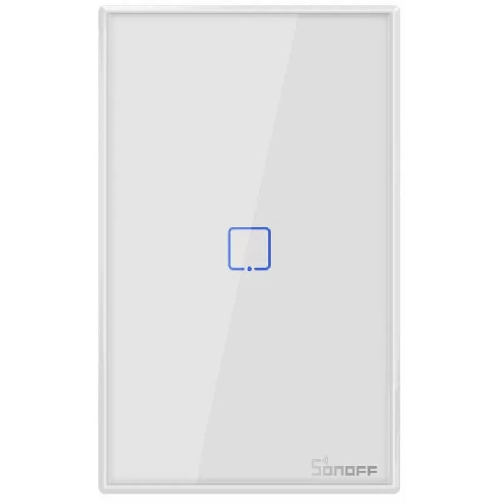 Controla tus dispositivos desde el celular con interruptor Sonoff T0US3C.